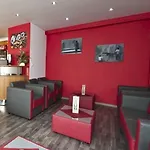 Hotel Plus