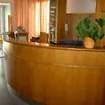 Hotel Plus 3*