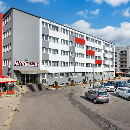 Hotel Plus 3* 브라티슬라바