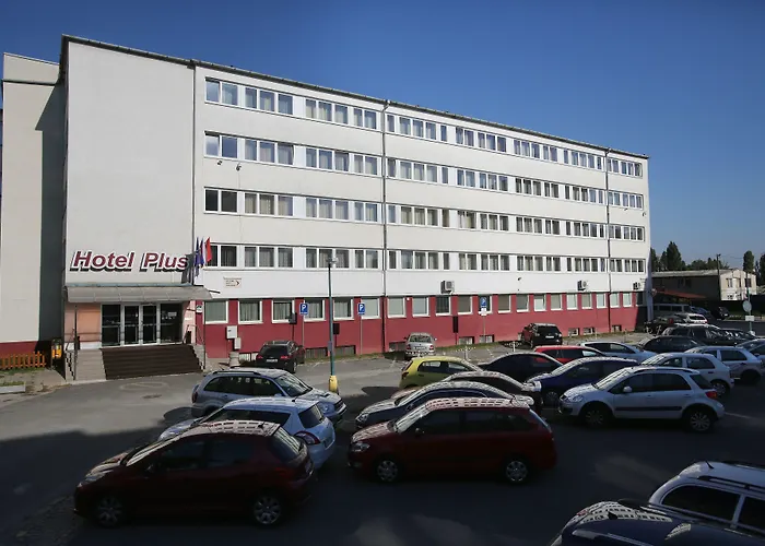 Hotel Plus Ξενοδοχείο