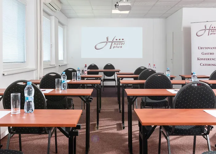 Ξενοδοχείο Hotel Plus